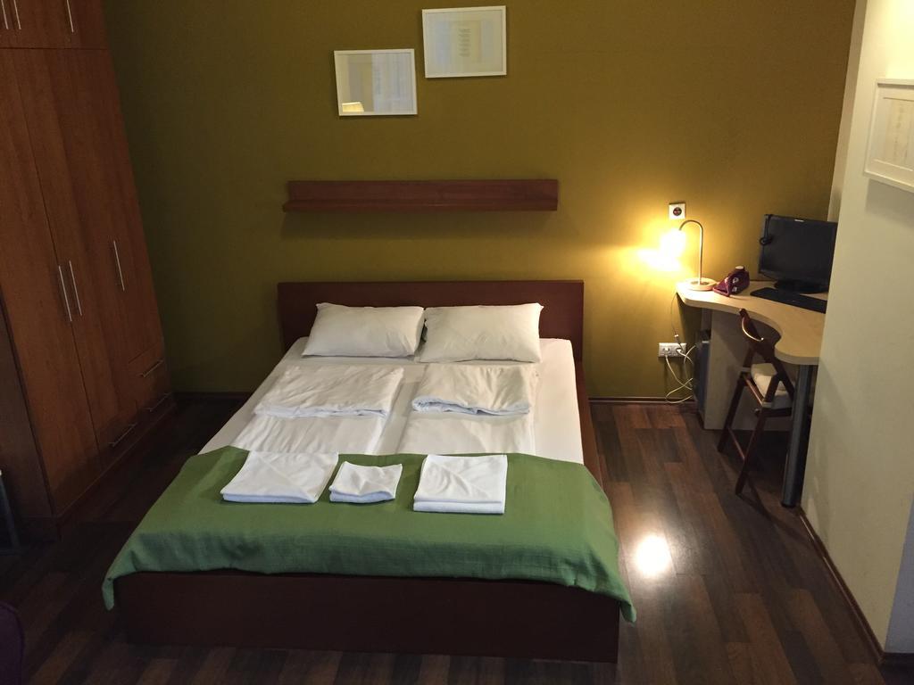 Club Apartments & Rooms Budapest Extérieur photo