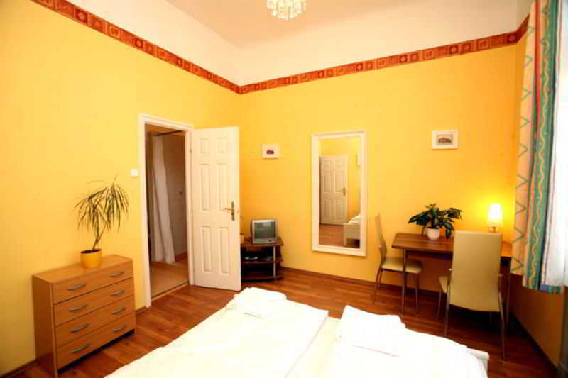 Club Apartments & Rooms Budapest Extérieur photo