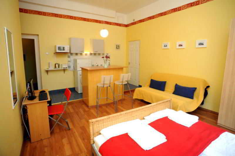 Club Apartments & Rooms Budapest Extérieur photo